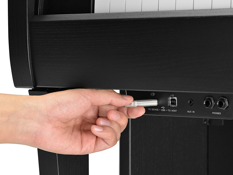 ضبط روی فلش USB و ورودی های پیانو دیجیتال یاماها CLP-836
